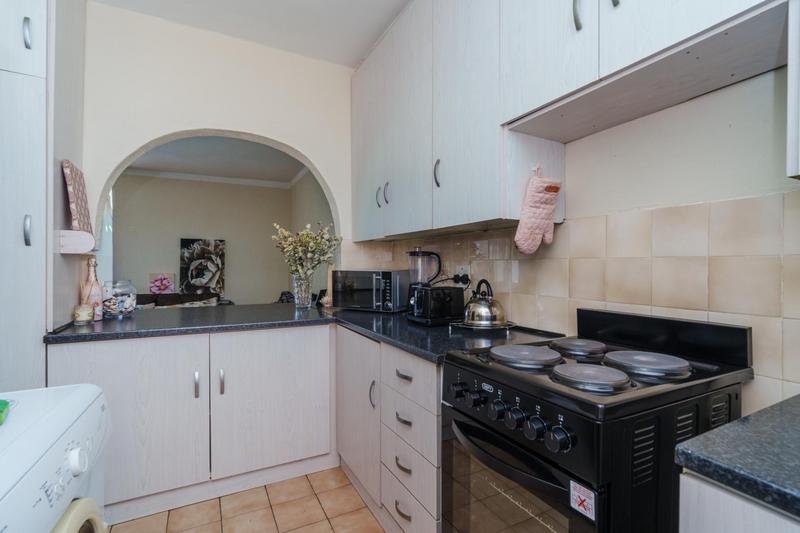 2 Bedroom Property for Sale in Plumstead Western Cape